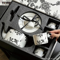 Boîte cadeau rigide en papier de luxe personnalisée avec poignée pour l'emballage de tasses à café en céramique avec insert en mousse protectrice