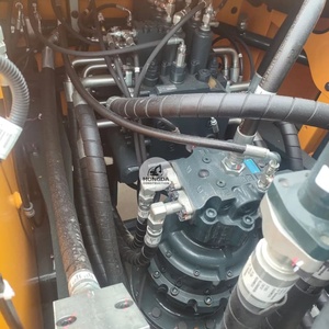 Encuentra una excavadora Hyundai HX220-HD de 22 toneladas de segunda mano, maquinaria de construcción usada con rendimiento estable, en stock. - Product Image 2