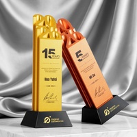 Trophée personnalisé en métal et cristal 2026 avec base noire - Récompense pour anniversaire de 5/10/15 ans, reconnaissance de loyauté des employés