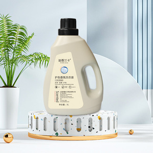 سائل غسيل الملابس للرجال من سيلك مان، حماية الألوان، برائحة الورد، زجاجة كبيرة 2 لتر، توريد بالجملة، صندوق مباشر للأعمال التجارية - Product Image 3