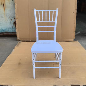 Hot Sell <span class=keywords><strong>prix</strong></span> bon marché démonter la chaise Chiavari en résine blanche pour les événements de fêtes en plein air - Product Image 1