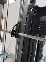 Machine Smith Commerciale Multifonctionnelle avec Structure en Acier pour l'Entraînement de la Force du Dos, Bancs et Supports