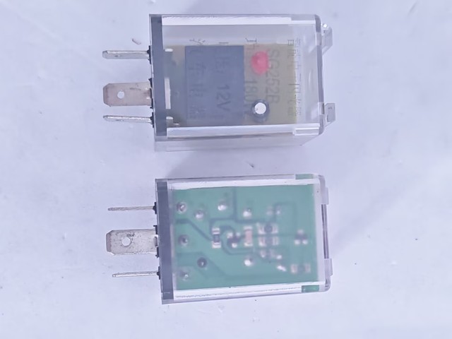 12V 24V 3Pin Turn Signals Flasher Relay Fits LED Electronic Flasher Relay for Turn Signal Hazard Warning