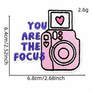 Patch brodé thermocollant écologique, vert frais, bleu, rose, violet clair, avec des phrases et mots inspirants en anglais sur l'énergie positive - Product Image 6