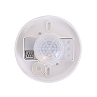 Plafonnier LED rond PDLUX PD-PIR150D 220V avec détecteur de mouvement à proximité et capteur de position à sortie 12V