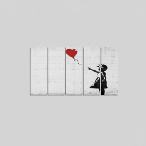 Obra de arte impresa en lienzo: Niña de Banksy con globo de corazón, JUEGO DE 5 LIENZOS - Product Image 2