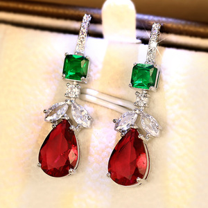 Eleganti Orecchini Pendenti a Goccia Lunghi per Donne, Orecchini Geometrici Scintillanti, Gioielli alla Moda per Uso Quotidiano e Feste - Product Image 2