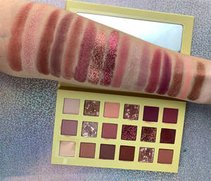 Palette d'ombres à paupières de maquillage 18 couleurs scintillantes pigmentées Top vente en gros de cosmétiques coréens mats à haute teneur en pigments - Product Image 2