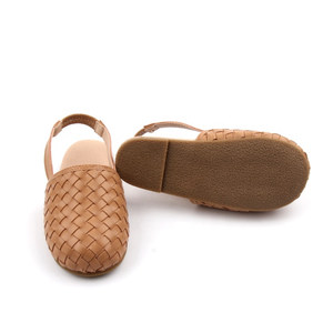 Nouvelles chaussures d'été pour enfants garçons filles sandales en cuir tissées à la main pantoufles - Product Image 3