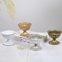 Vase en métal doré de luxe pour table de salle à manger, idéal pour centre de table de mariage, accessoires de décoration intérieure, pot de fleurs artificielles, vente en gros