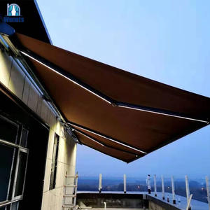 Uitklapbaar gemotoriseerd zonnescherm op maat, volledig cassette-systeem voor patio, tuin, balkon, café. - Product Image 4