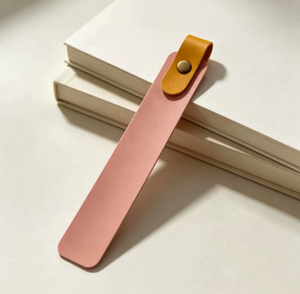 Leather <b>Bookmarks</b> With Engraved Quotes Classic Design Reusable Gift Markers Mixed Colors - Product Image 3