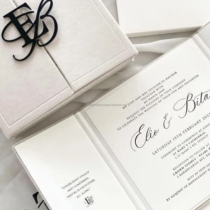 Carpeta de Invitación de Boda de Lujo Personalizada, Estuche de Terciopelo con Monograma, Cierre Magnético, para Navidad, Cumpleaños, Estampado en Oro, Seda - Product Image 4