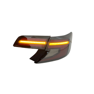 Luces traseras secuenciales con animación de inicio para Toyota Camry 2012-2014, tipo USA XV50, versión estadounidense ahumada - Product Image 2