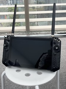 Station de contrôle au sol pour drone SIYI UniRC 10 Pro Tri-Band — Système de télémétrie et vidéo longue portée 45 km - Product Image 2