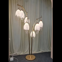Décoration lumineuse LED pour allée de mariage, accessoires de scène, éclairage de fond, arrangement lumineux en cristal