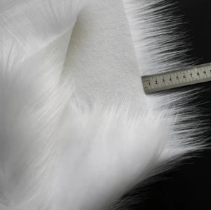 Tessuto in Finta Pelliccia Bianca Stampata a Pelo Lungo per Tappeti e Tende, Sconto all'Ingrosso - Product Image 4