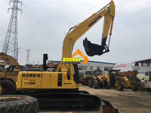 รถขุดไฮดรอลิกมือสอง KOMATSU PC200-6 อุปกรณ์ก่อสร้างงานหนักสำหรับขาย - Product Image 2