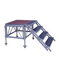 Nouvelle conception de scène modulaire portable en alliage d'aluminium carré pour défilé de mode, installation rapide, hauteur réglable, rouge/noir, TUV