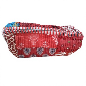 Pochette de maquillage colorée en écorce de maïs, légère et portable, avec poignée, fermeture robuste, douce, style matelassé, vente en gros - Product Image 4