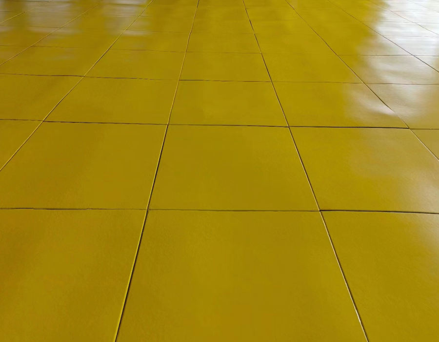 สีเหลือง