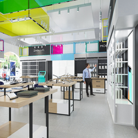 Comptoir de magasin de téléphonie mobile en verre moderne avec design personnalisé, matériau durable pour les magasins de vente au détail de téléphonie mobile