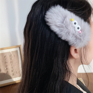 Pinces à cheveux de <span class=keywords><strong>crabe</strong></span> en peluche mignonnes coréennes Accessoires de cheveux en métal pour femmes avec épingles à cheveux et pinces à cheveux à grands yeux - Product Image 4