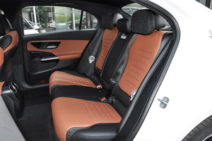 Voiture d'occasion 2025 <span class=keywords><strong>Mercedes</strong></span>-Benz C200 L Sport Berline Hybride Légère Luxe Transmission Arrière Suspension Sportive Éclairage Ambiant - Product Image 4