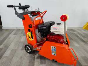 Coupe-béton à essence type 350, moteur haute puissance, orange, avec roues et guidon - Product Image 6