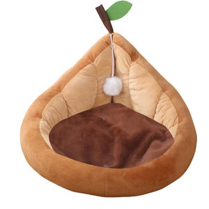Squishy Avocado-förmiges Plüsch-Haustier bett kommt mit einem lustigen hängenden Ball-Perfekt für Kuscheln und Spielzeit - Product Image 6