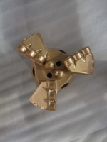 Usine 127mm trois ailes PDC foret concave PDC drag Bit PDC lame Bit pour le forage de puits Sumur Bor