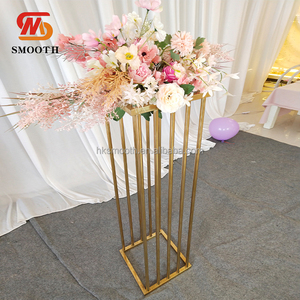 Centro de Mesa Dorado Elegante, Decoraciones para Mesa, Soporte para Flores, Jarrones Metálicos para Bodas y Fiestas, Soporte para Flores para Eventos - Product Image 3