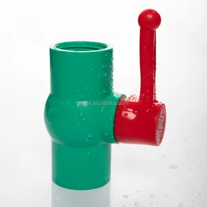 صمام كروي من كلوريد متعدد الفاينيل من البلاستيك عالي الجودة من 1/2 بوصة إلى 4 بوصة بمقبض طويل أخضر من أجل تسويق بنجلاديش