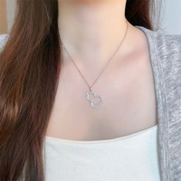 Ciondolo a forma di zucca in oro bianco 18 carati con diamante coltivato in laboratorio, doppio portafortuna, gioiello raffinato da donna, catene alla moda, delicato e tempestato di diamanti.