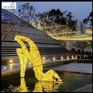 Luces y decoraciones navideñas para exteriores, motivo de zapatos de tacón alto, tacones de aguja, zapatos de tacón, decoración colgante para centros comerciales - Product Image 6