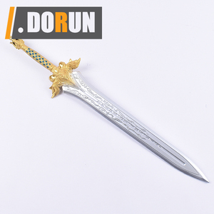 Accessoire d'halloween en mousse PU de 31.5 pouces, épée de Kirito Kirigaya Kirigaya <span class=keywords><strong>Kazuto</strong></span> Cosplay d'halloween Yuuki Asuna épée noire - Product Image 2