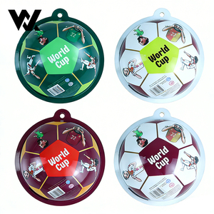 Emballage thermoformé en film PVC pour bonbons en gelée au chocolat Kinder Joy personnalisés pour la Coupe du monde 2026 - Product Image 3