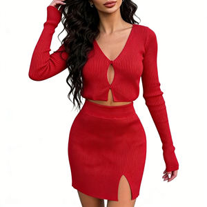 Ensemble 2 pièces tricoté pour femme, col en <span class=keywords><strong>V</strong></span>, avec découpes, comprenant un haut court à manches longues et une jupe fendue moulante, style <span class=keywords><strong>pull</strong></span> chaud - Product Image 1