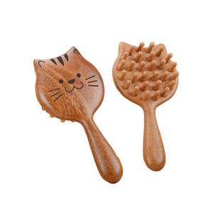 Peine de madera de sándalo con dientes anchos en forma de gato pequeño, cepillo desenredante y masajeador portátil con diseño divertido y lúdico para todo tipo de cabello - Product Image 4
