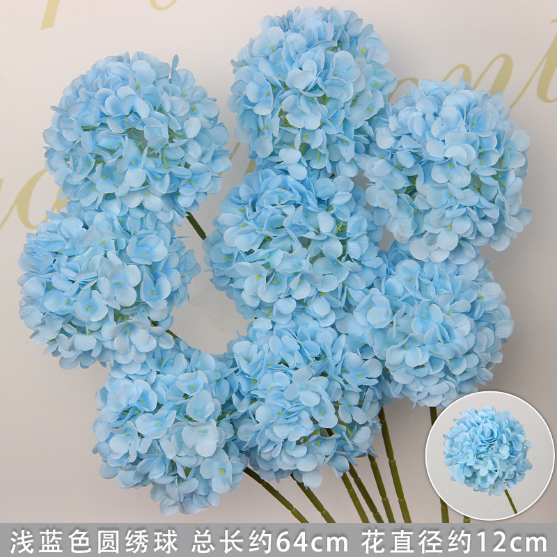 Branche d'hortensia ronde bleu clair