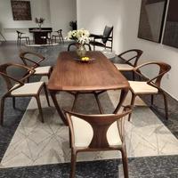 Nouvelle table de conférence exécutive en bois massif de noyer noir d'Amérique du Nord et de frêne, style zen minimaliste chinois, également utilisable comme table à thé ou à manger
