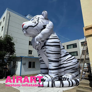 Mongolfiera gonfiabile con leone bianco su misura, che si trova in una foresta gonfiabile bestia mascotte palloncino - Product Image 6