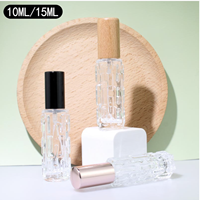 Flacons compte-gouttes cylindriques en verre pour huiles essentielles 10ml 15ml, avec bille roll-on en PP coloré mat, rechargeables, avec bouchon à vis, pour parfum et sérum de soin de la peau