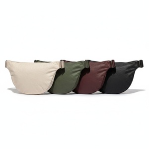 กระเป๋าคาดเอว Deep Olive Tyvek ทรงโค้งมน ซิปแบบซ่อน หัวเข็มขัดสี Gunmetal ด้าน พร้อมโลโก้สั่งทำพิเศษ คุณภาพพรีเมียม - Product Image 6