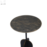 Mesa Auxiliar Circular Minimalista, Elegante Mesa de Centro Pequeña, Mesa Auxiliar de Estilo Industrial Moderno para Sala de Estar de Apartamento