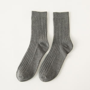 Chaussettes de travail en coton noir de haute qualité, décontractées, en tricot, à tige haute, robustes, unies - Product Image 3