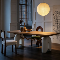 Table et chaises de salle à manger en bois massif style crème français moderne, couleur bois naturel, 8 places