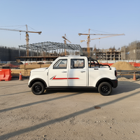 Camionnette électrique à quatre roues à faible vitesse pour adultes avec freins à disque sur quatre roues et une autonomie de moins de 100 kilomètres