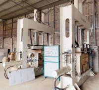Machine de presse à chaud hydraulique à 3 faces pour chaise en contreplaqué de bois courbé Composants PLC pour machines à panneaux à base de bois