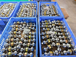 Cerraduras de Seguridad Tubulares de Privacidad RHETECH con Manija de Palanca para Puerta de Baño, Portátiles y de Alta Resistencia, en Negro Mate, Dorado y Plateado con Diseño Cuadrado - Product Image 5